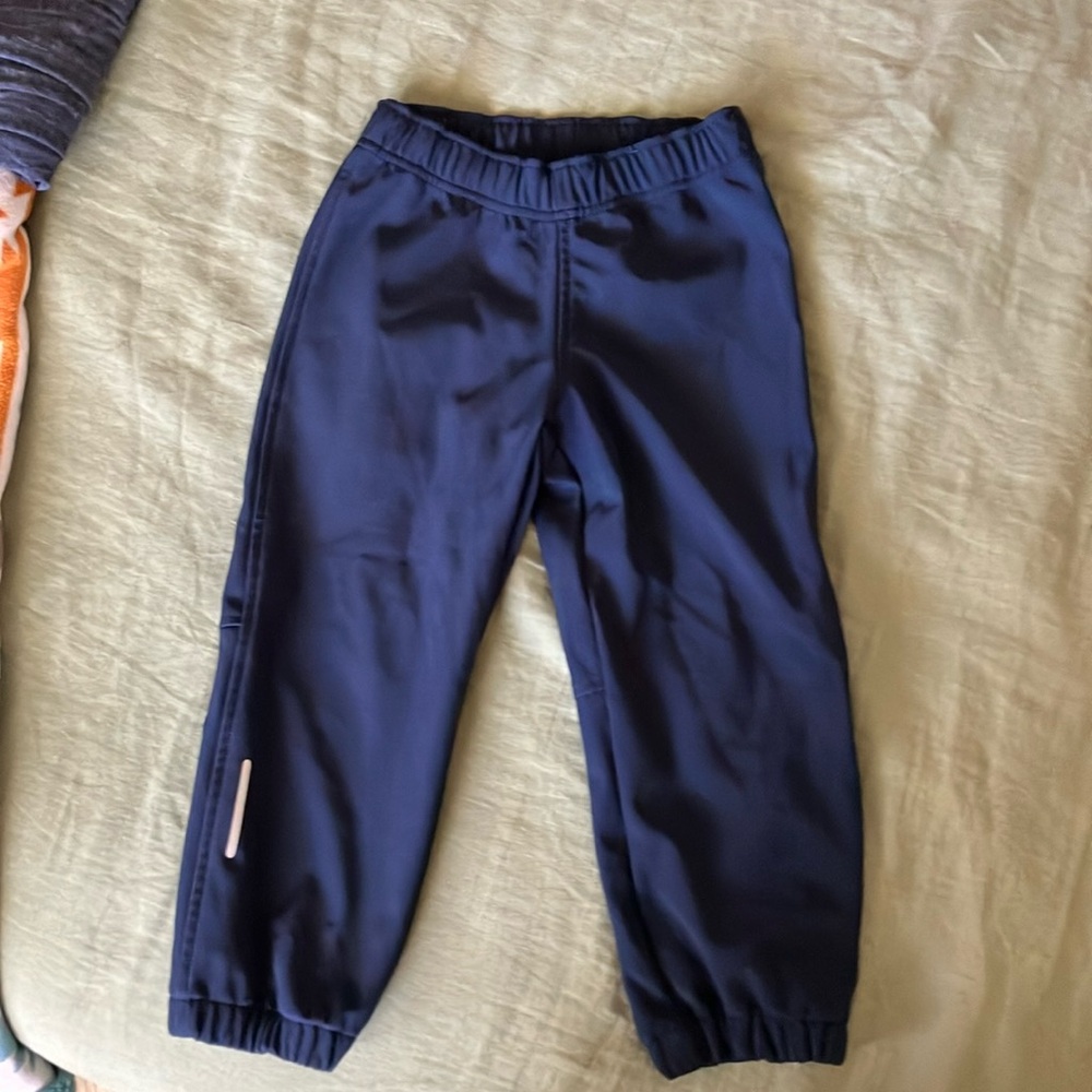Reima soft shell pants size 104 (4t)